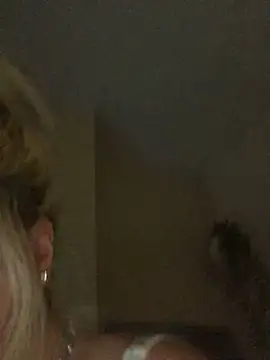 Blondie Sofia Essexbabe online show from September 2025 12:39:02 AM