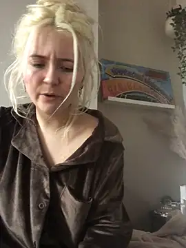 Blondie Sofia Essexbabe online show from November 2025 11:03:02 AM