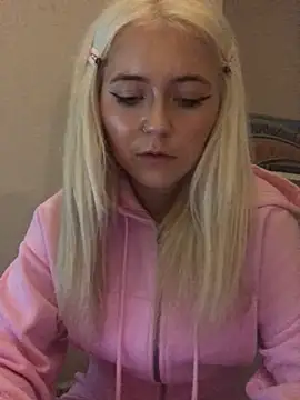 Blondie Sofia Essexbabe online show from November 2025 12:14:02 AM