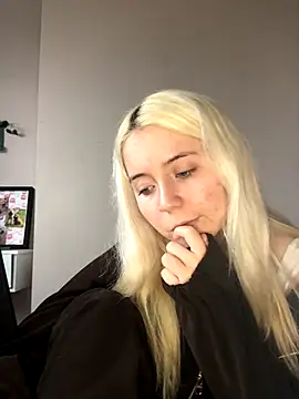 Blondie Sofia Essexbabe online show from December 2025 01:56:01 PM