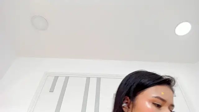 Emily-Carter online show from March 2026 08:38:02 PM