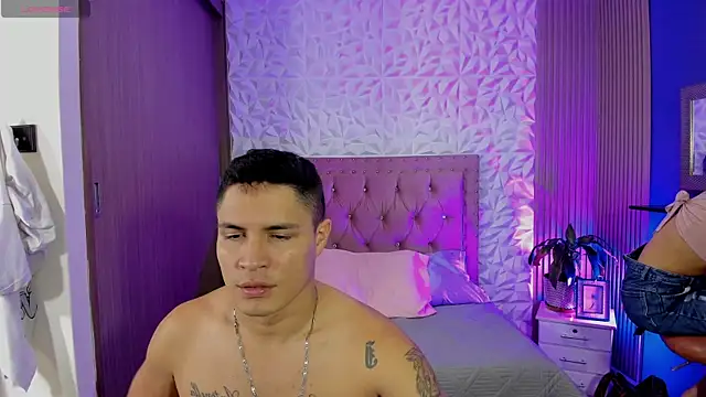 SaraClub JY online show from November 2025 10:13:02 PM