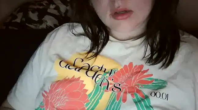 Snapshot of KamillaLaLove chatting on February 2025 11:13:02 AM KamillaLaLove online show from February 2025 11:13:02 AM