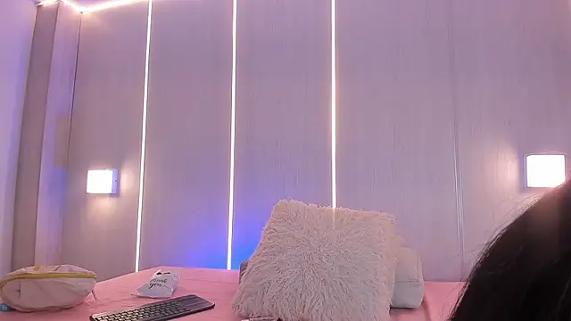 sasha riverss online show from May 2026 07:45:02 PM