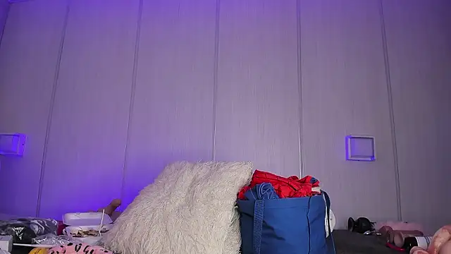 sasha riverss online show from March 2026 07:42:01 PM