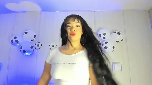 Snapshot of sasha_riverss chatting on June 2026 07:44:01 PM sasha riverss online show from June 2026 07:44:01 PM