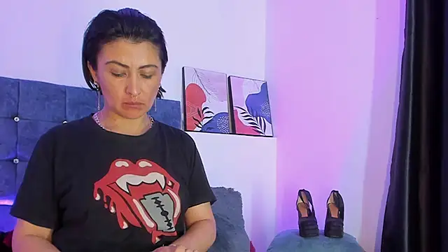 lilith catt online show from February 2025 01:57:02 AM