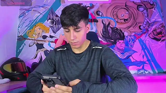 Allex Cano online show from December 2025 06:40:01 PM