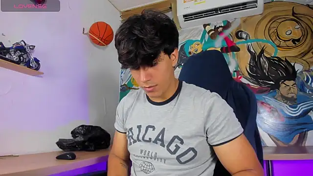 Allex Cano online show from March 2026 08:20:02 PM