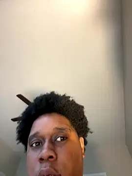 Snapshot of Deshay30 chatting on January 2026 10:48:02 PM Deshay30 online show from January 2026 10:48:02 PM