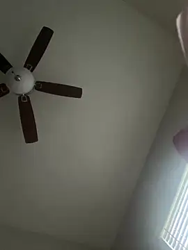 Snapshot of Deshay30 chatting on March 2026 12:11:02 AM Deshay30 online show from March 2026 12:11:02 AM