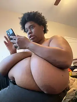 Snapshot of Deshay30 chatting on January 2026 07:17:02 PM Deshay30 online show from January 2026 07:17:02 PM