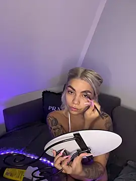 Natixrtt online show from September 2025 05:19:02 PM