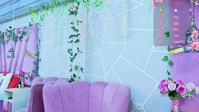 Snapshot of EmmyCortez chatting on November 2025 11:47:02 AM EmmyCortez online show from November 2025 11:47:02 AM