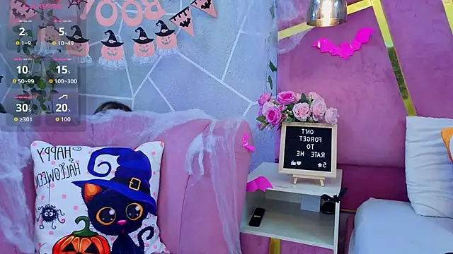 EmmyCortez online show from October 2025 12:24:02 PM