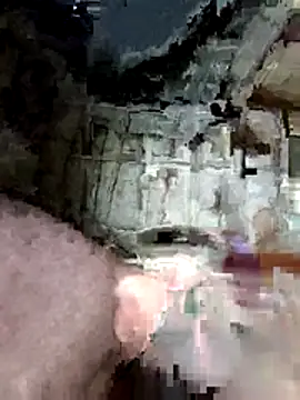 mauroxx08 online show from February 2026 03:19:02 PM