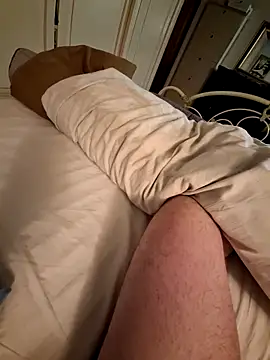 mauroxx08 online show from March 2025 11:35:02 PM