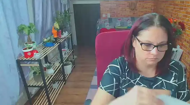 Snapshot of like2knowyou chatting on March 2025 08:46:02 PM like2knowyou online show from March 2025 08:46:02 PM