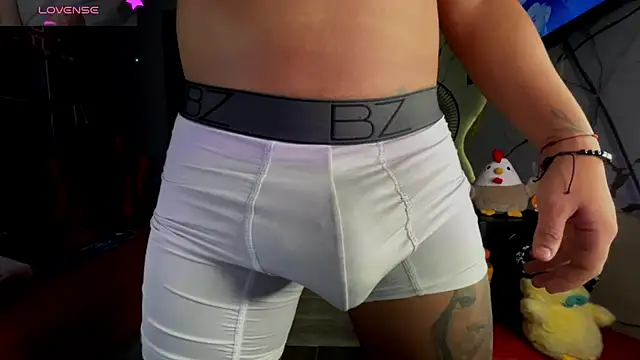 jeffvalemtino online show from April 2026 11:07:02 PM