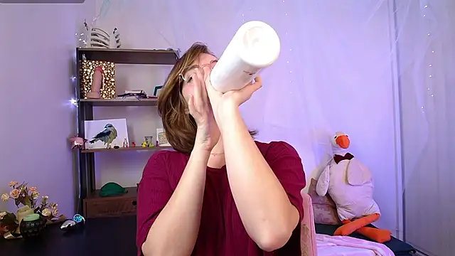 Elise Nyx online show from March 2026 12:19:01 PM