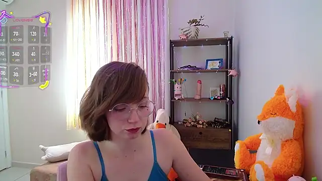 Snapshot of Elise_Nyx chatting on January 2026 12:21:01 PM Elise Nyx online show from January 2026 12:21:01 PM
