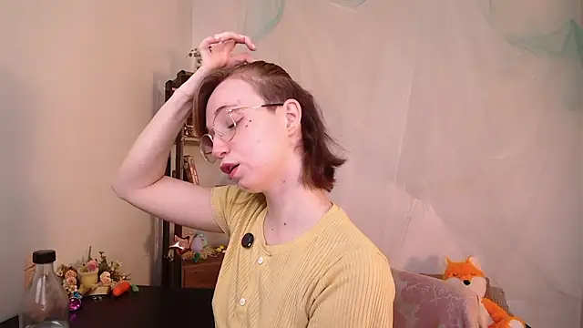 Elise Nyx online show from May 2026 01:37:02 PM