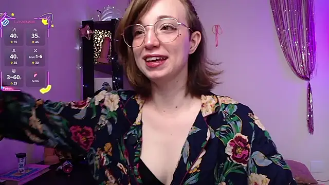 Elise Nyx online show from March 2026 01:05:01 PM