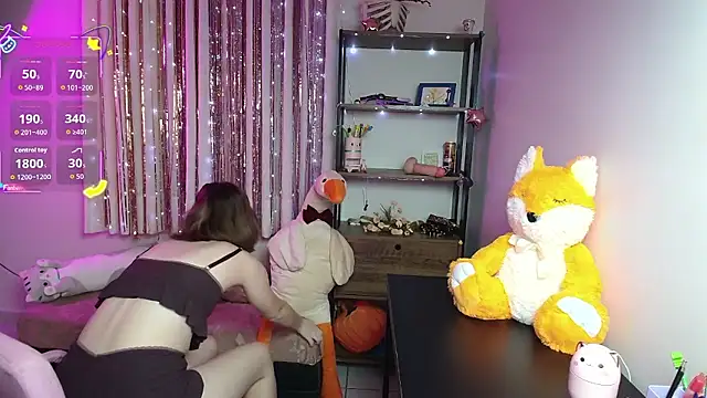 Snapshot of Elise_Nyx chatting on January 2026 02:01:02 PM Elise Nyx online show from January 2026 02:01:02 PM