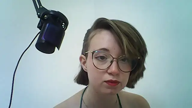 Snapshot of Elise_Nyx chatting on September 2025 12:16:02 PM Elise Nyx online show from September 2025 12:16:02 PM