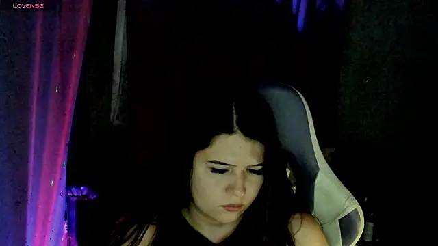 brii69 online show from November 2025 11:53:01 PM