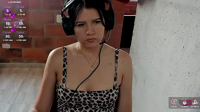 Snapshot of brii69 chatting on March 2025 07:50:02 PM brii69 online show from March 2025 07:50:02 PM