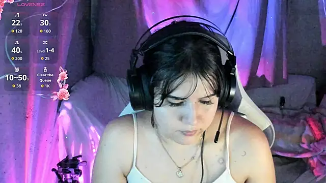 Snapshot of brii69 chatting on October 2025 11:13:01 PM brii69 online show from October 2025 11:13:01 PM