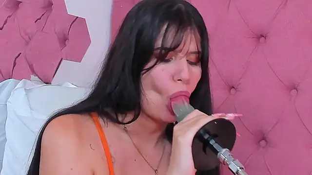 brii69 online show from March 2026 02:35:01 AM