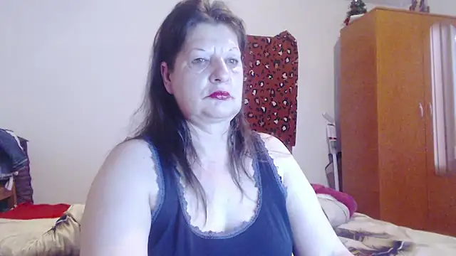 ExtasyMature online show from June 2026 05:18:02 PM