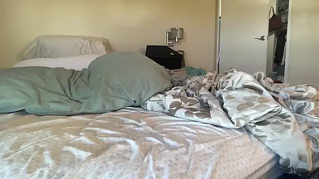 Snapshot of asianbabytitties chatting on September 2025 06:40:01 PM asianbabytitties online show from September 2025 06:40:01 PM