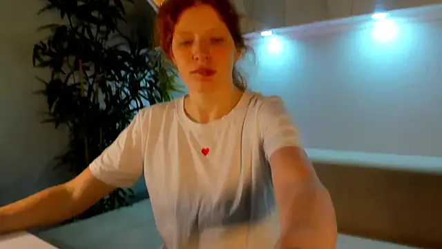 Sandra Wi1son online show from November 2025 01:42:02 AM