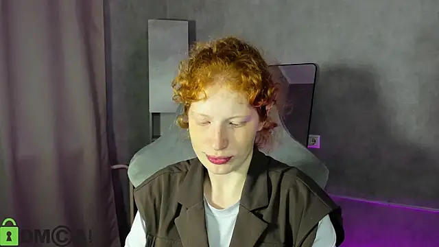 Sandra Wi1son online show from September 2025 01:27:01 AM