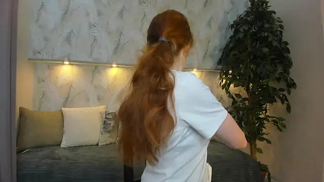 Sandra Wi1son online show from November 2025 01:32:02 AM