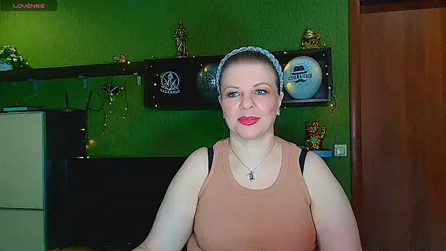 VeronikawGold online show from February 2026 12:21:02 AM