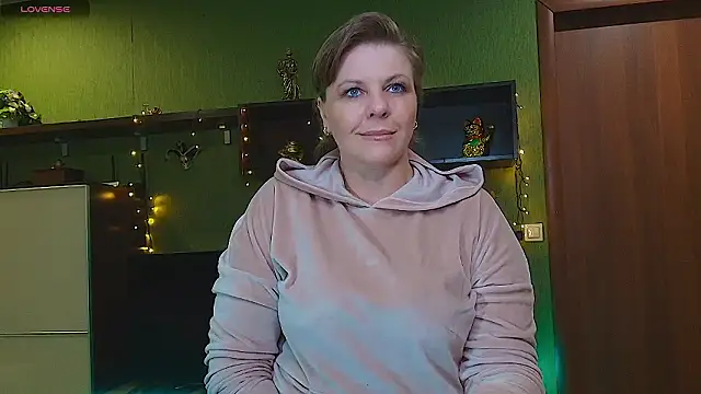 VeronikawGold online show from March 2026 09:29:02 PM