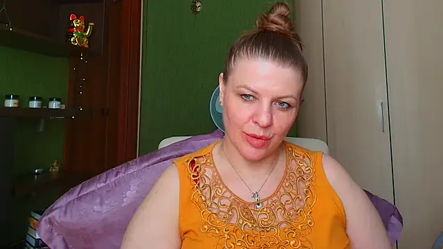 VeronikawGold online show from May 2026 07:06:01 AM