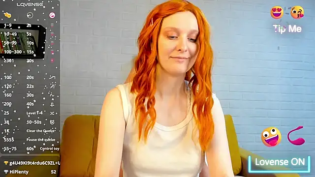 Snapshot of KristinMoore chatting on March 2025 12:43:02 PM KristinMoore online show from March 2025 12:43:02 PM