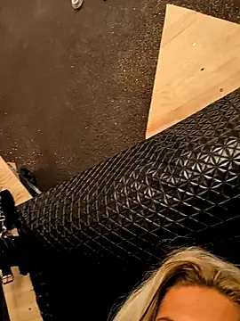 Glory Max online show from February 2026 09:23:02 PM