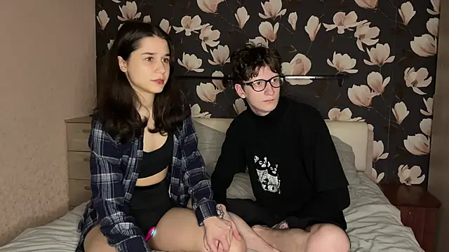 baby lesi online show from April 2026 06:43:01 PM