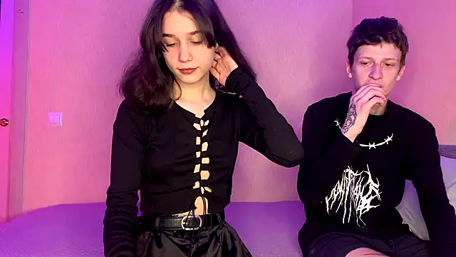 baby lesi online show from October 2025 04:03:01 PM