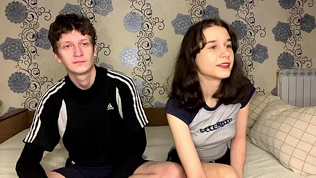 baby lesi online show from November 2025 04:22:02 PM