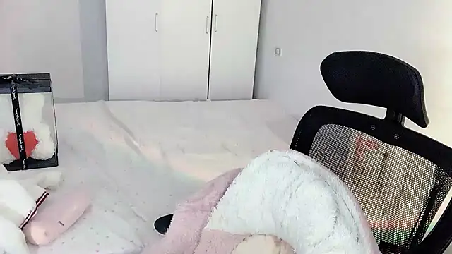 Annnnqi-77 online show from October 2025 08:13:01 AM