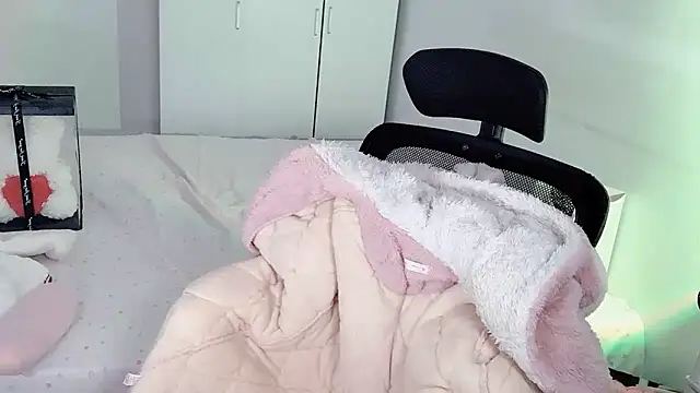 Annnnqi-77 online show from October 2025 07:29:02 AM