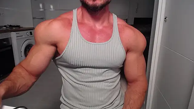 Snapshot of martins9 chatting on April 2026 10:32:01 AM martins9 online show from April 2026 10:32:01 AM