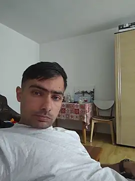 andreiiiii2025 online show from May 2026 09:29:01 AM